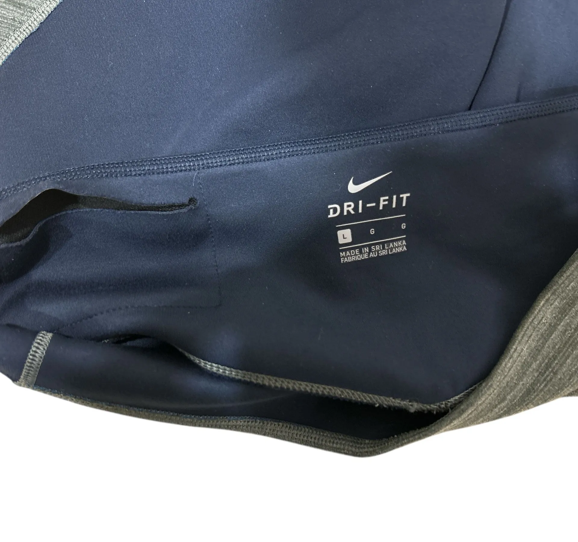 Nike Women's Dri-Fit Legendary Mid Rise Training Tights size LG - Image 6