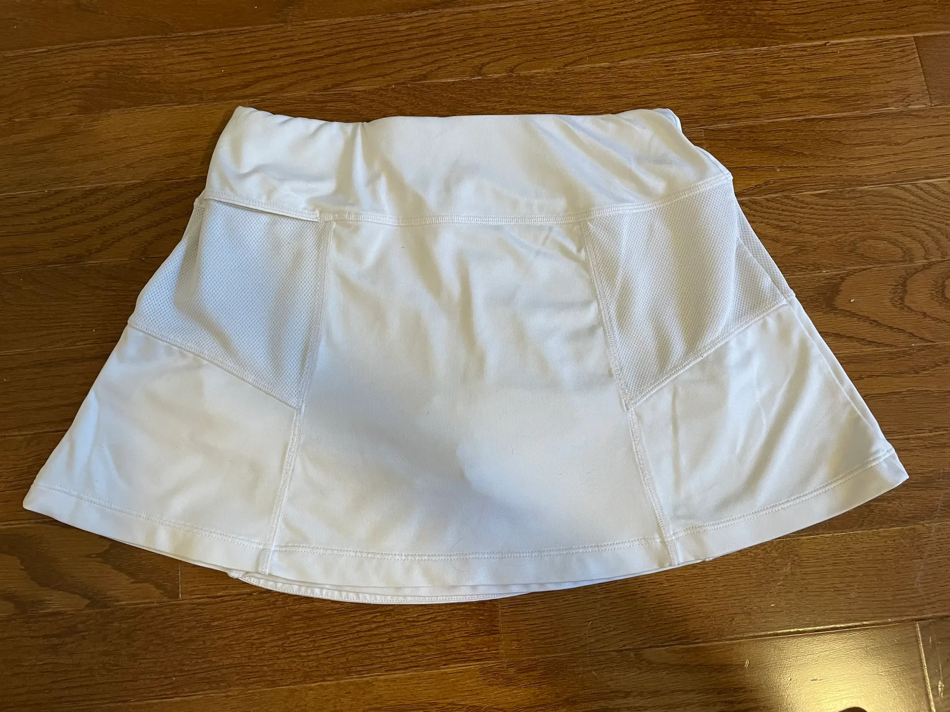 White Tennis Skort Size XS - Image 2