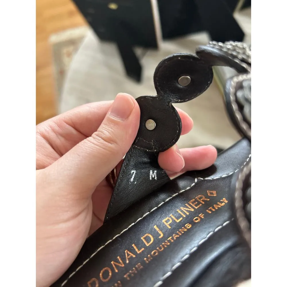 Donald J. Pliner Black/Dark Brown Leather Metal Western Embellished Sandal Size 7 - Image 9