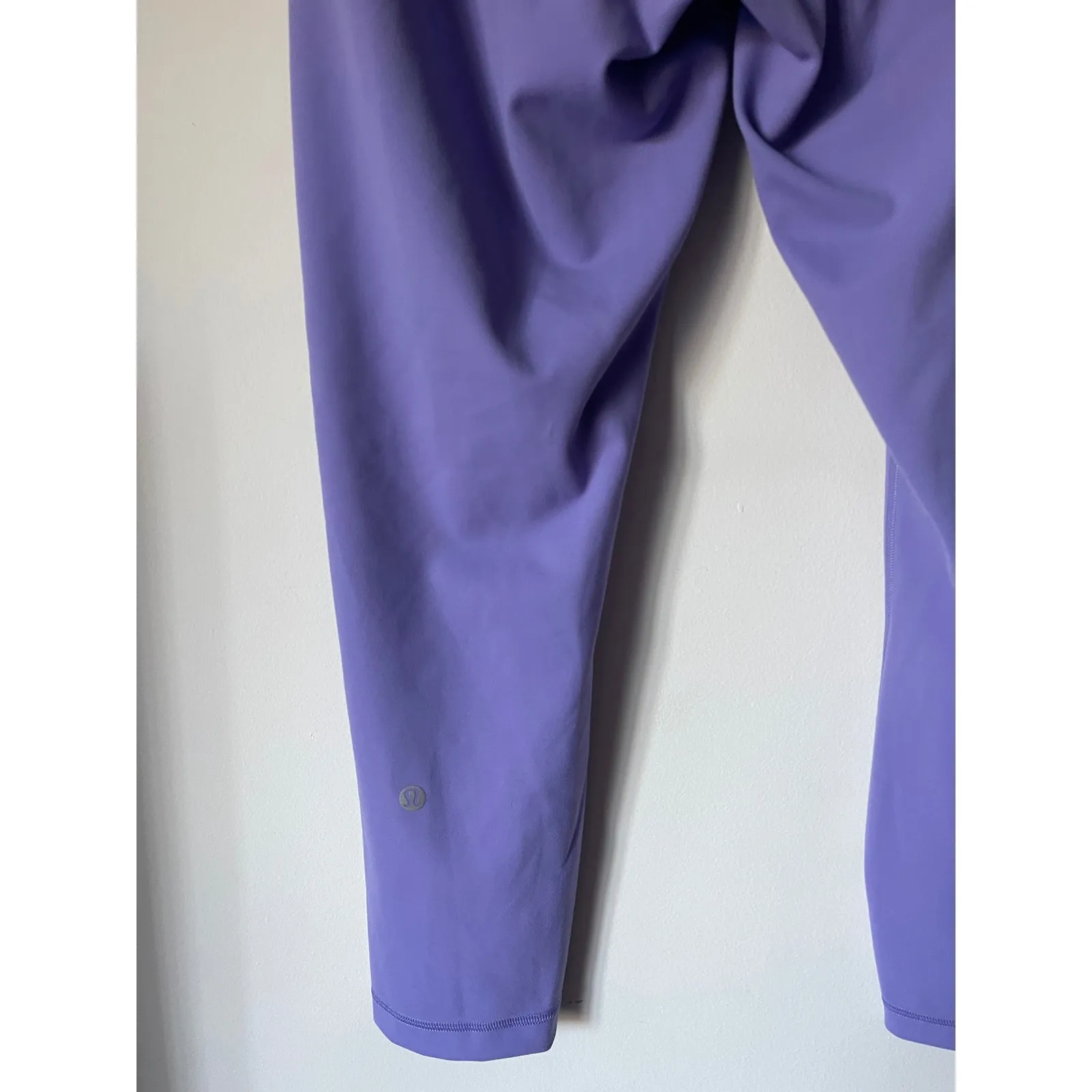 Lululemon Wunder Train High-Rise Crop 23" Wmen Sze 10 Lavender Purple Athleisure - Image 3