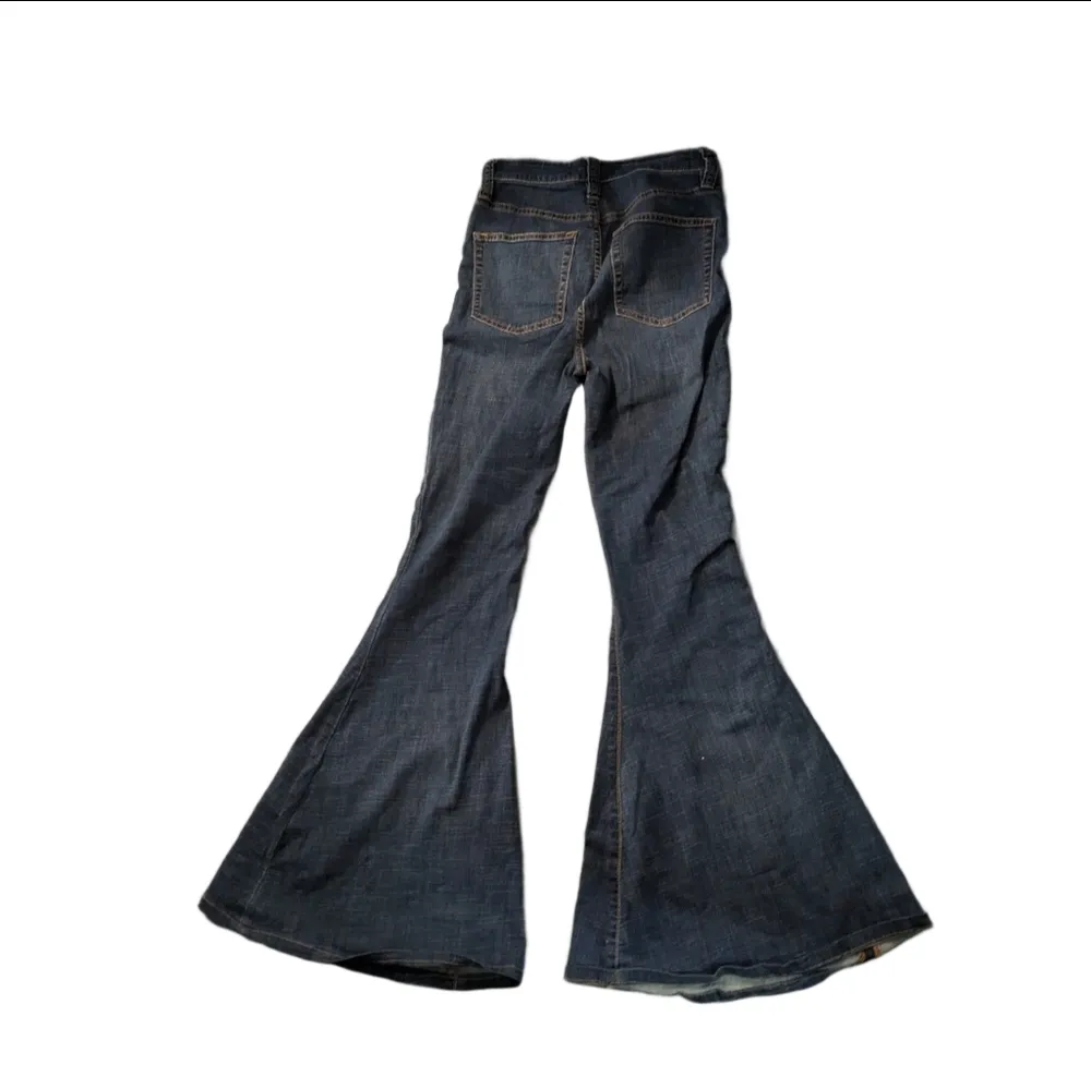 Free People True Blue Bell Bottom Flat Jeans Size 27 - Image 4