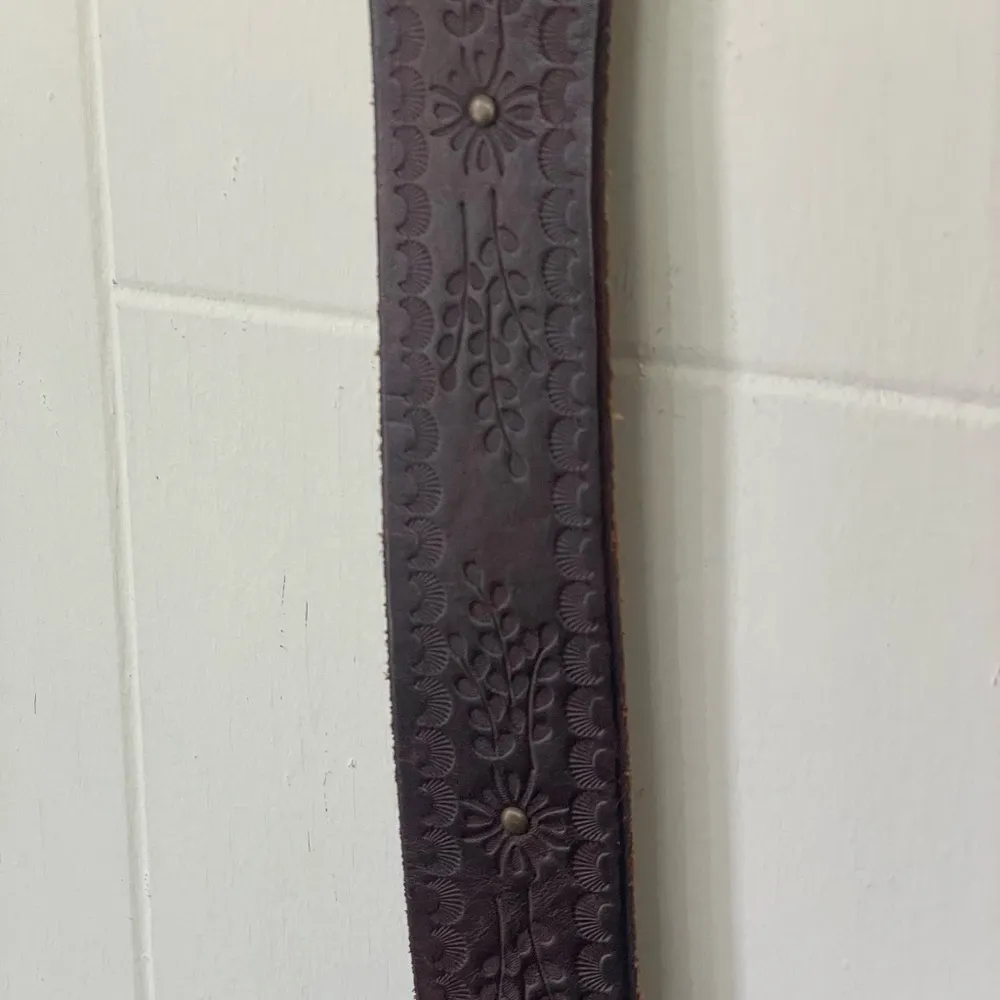 Old Navy Brown Genuine Leather Belt Studded Embossed Western Boho Belt ~ Size S - Image 2