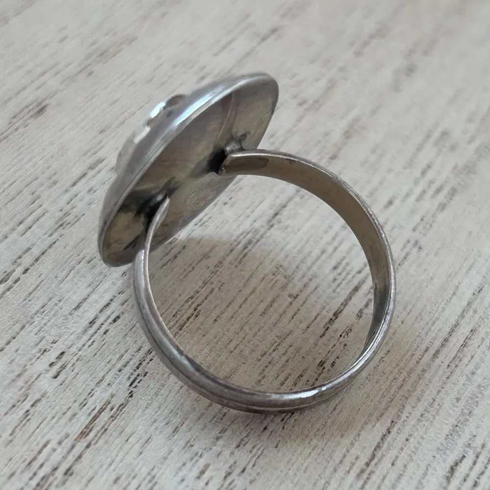 VTG Navajo Sterling Silver Kingman Turquoise Ring by Everett & Mary C. Teller Green - Image 4