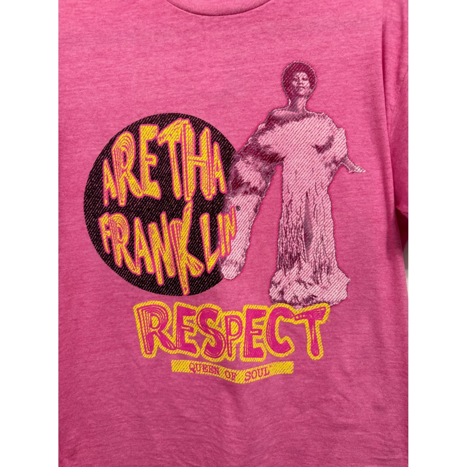Aretha Franklin Respect Queen of Soul Graphic T Shirt Pink M/M Size M - Image 2
