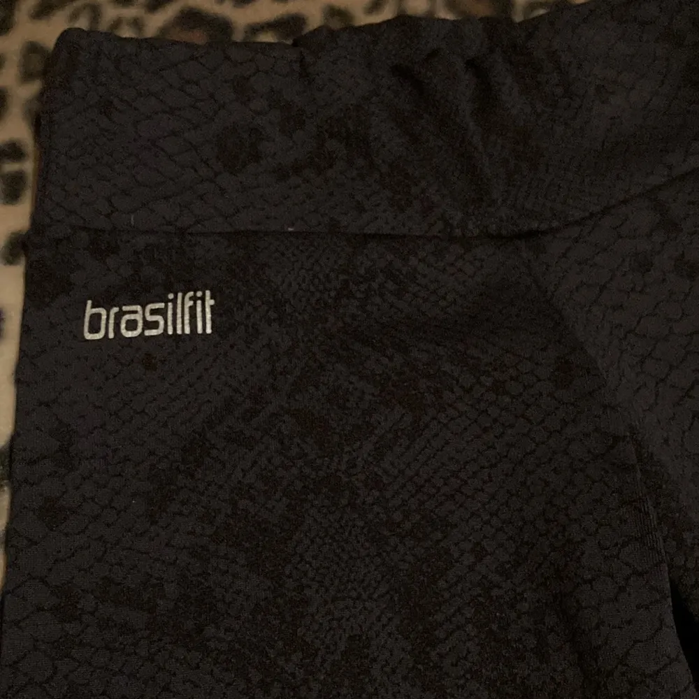 BRASILFIT Leggings Women’s Size S Full Length Jacquard Black Snake Print Legging - Image 2