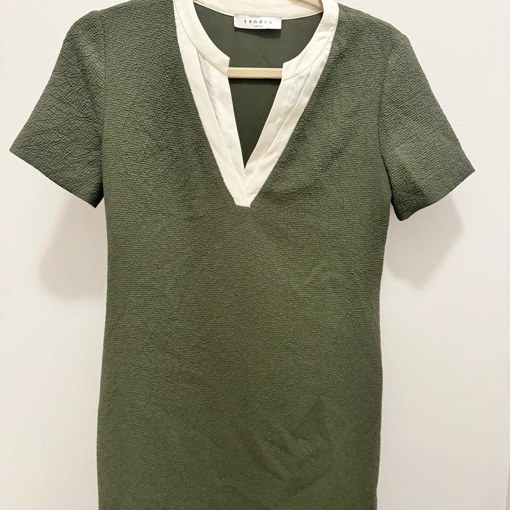 green emerald velvet dress SANDRO PARIS Ruffle-Detail Fee Dress main image 0