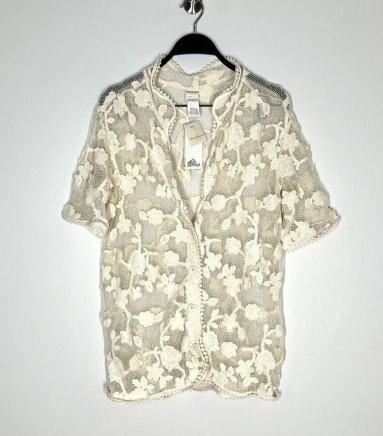 NEW Agua Bendita x Revolve Axel Crochet Floral Button Front Top in cream - Image 2