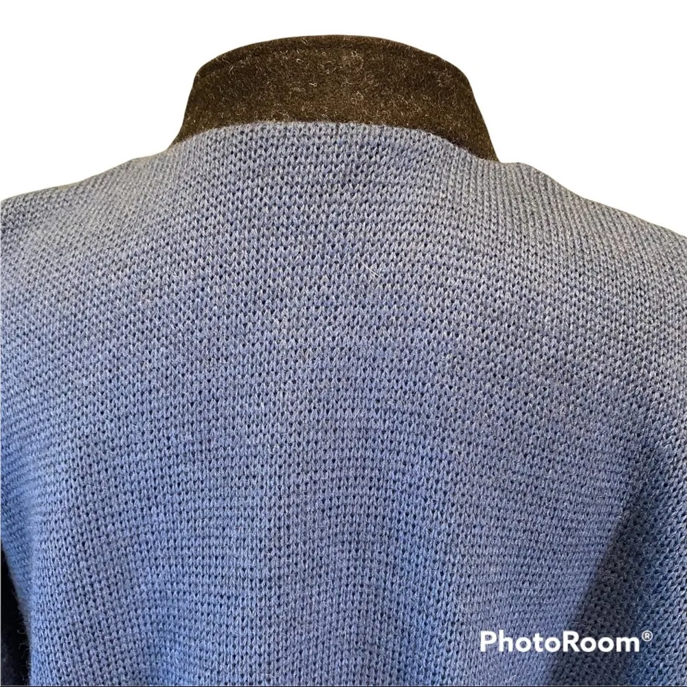 Beiar Norway Vintage blue and Black wool sweater with snakeskin patch Small - Image 7