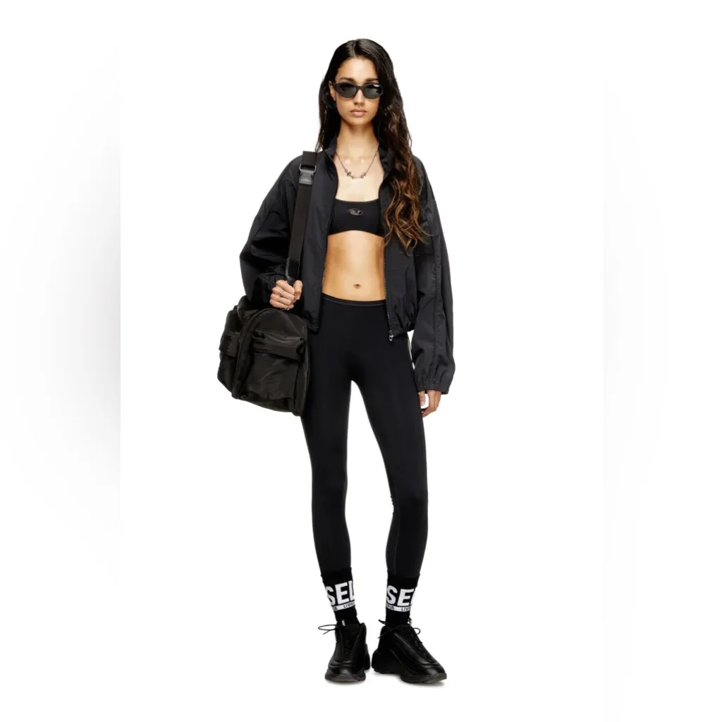 Diesel Chelsea-utlt Sports bra with cut-out logo Size Small - Image 5