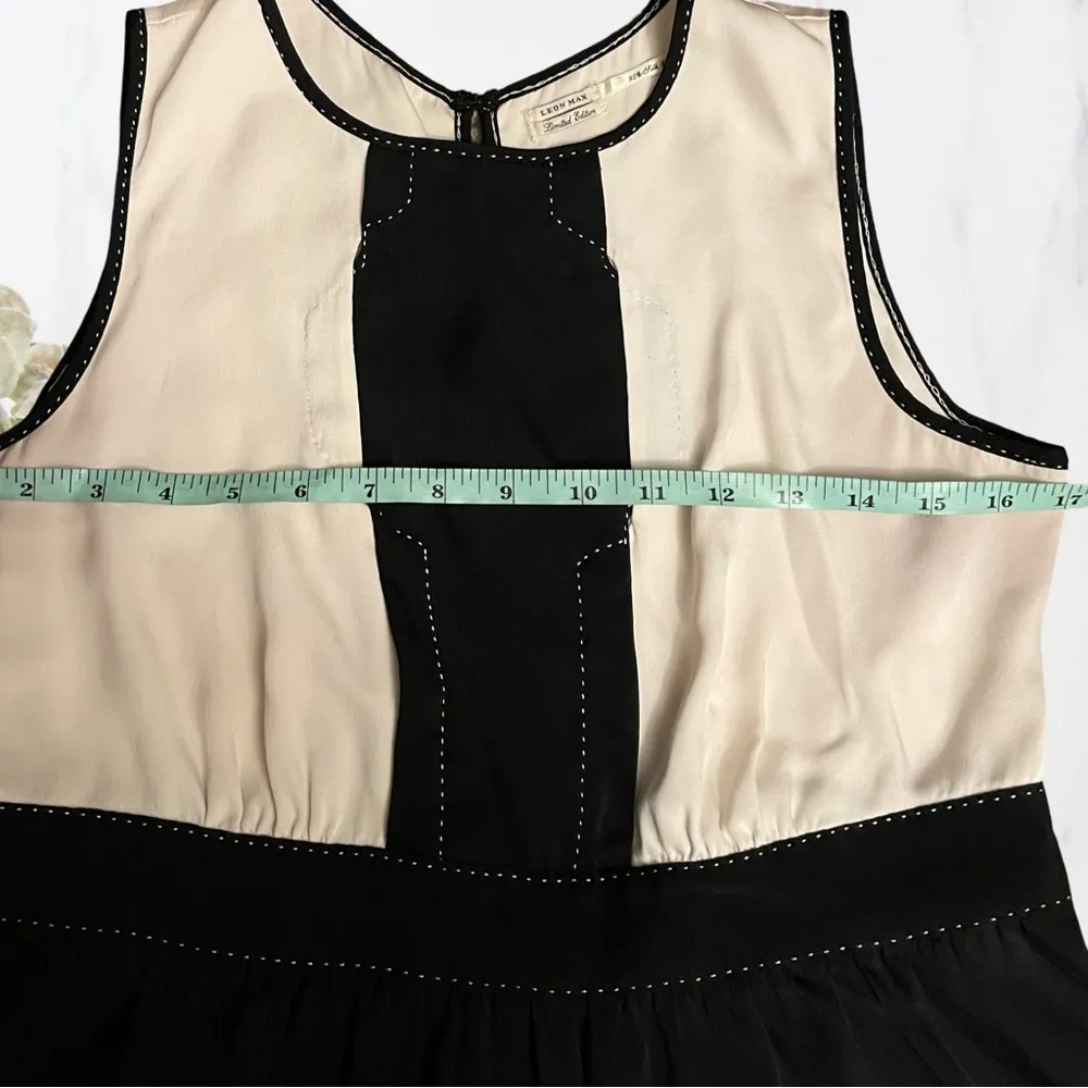 🍁LEON MAX LIMITED EDITION SILK Black and White TOP~ Sz S - Image 5