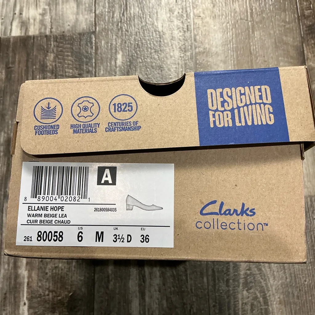 Clarks  Women's Brown Heels Size 6 - Image 8