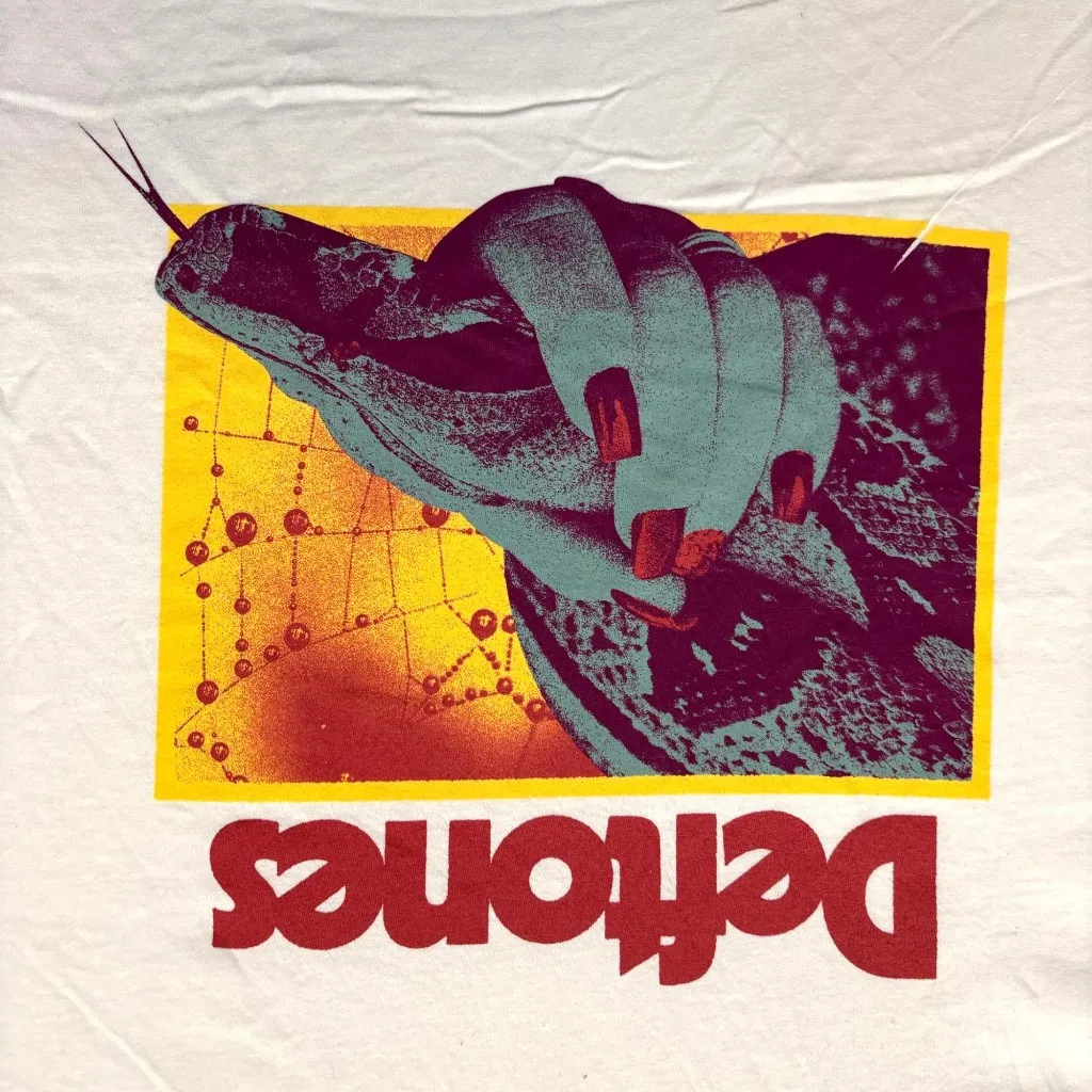 Deftones Private Music Nu Metal Band T-Shirt Size Large - Image 2