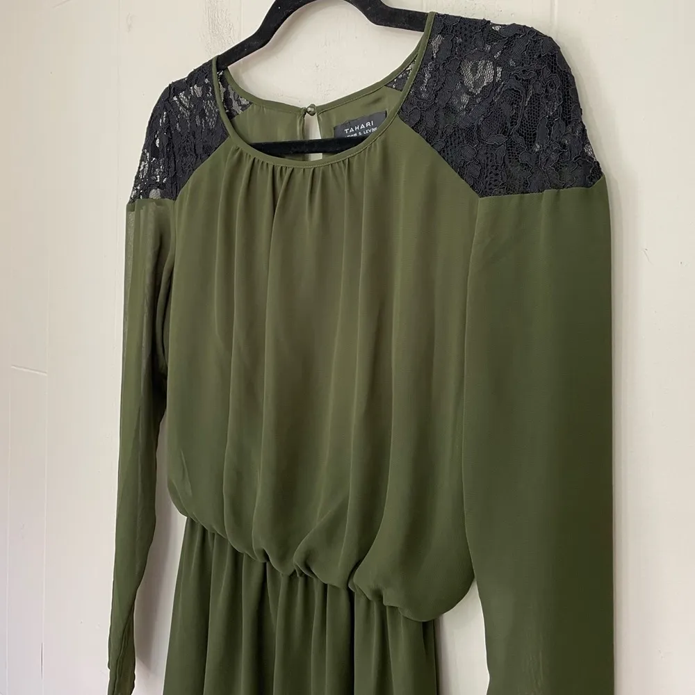 Tahari Green Long Sleeve Dress Black Lace Shoulder Arthur S. Levine ~ Size XS - Image 4