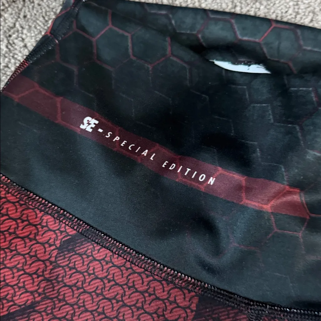 Drakon Special Edition Superman Compression Leggings SIZE OS Black - Image 3