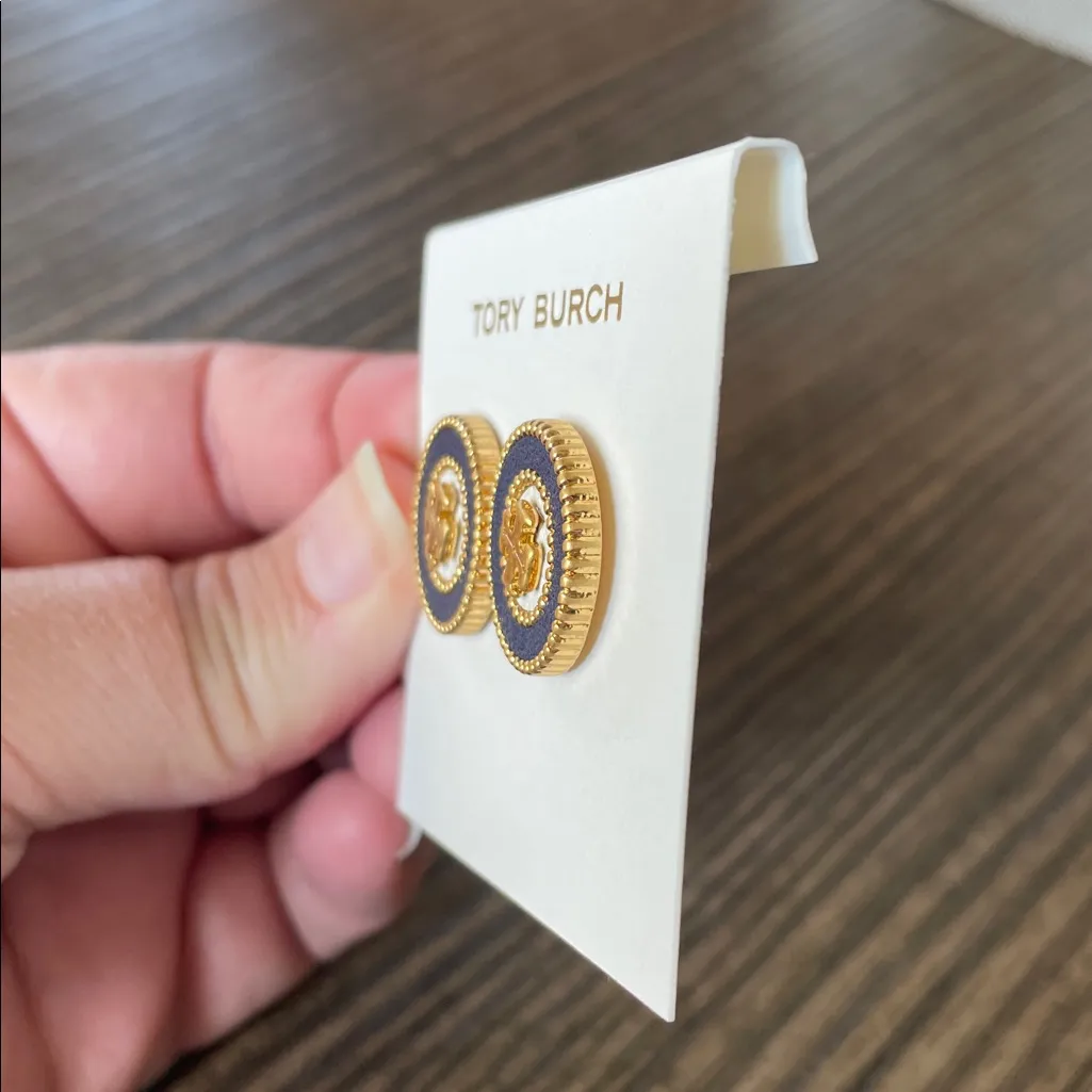 Tory Burch  Milgrain Logo Stud Earrings NEW - Image 3