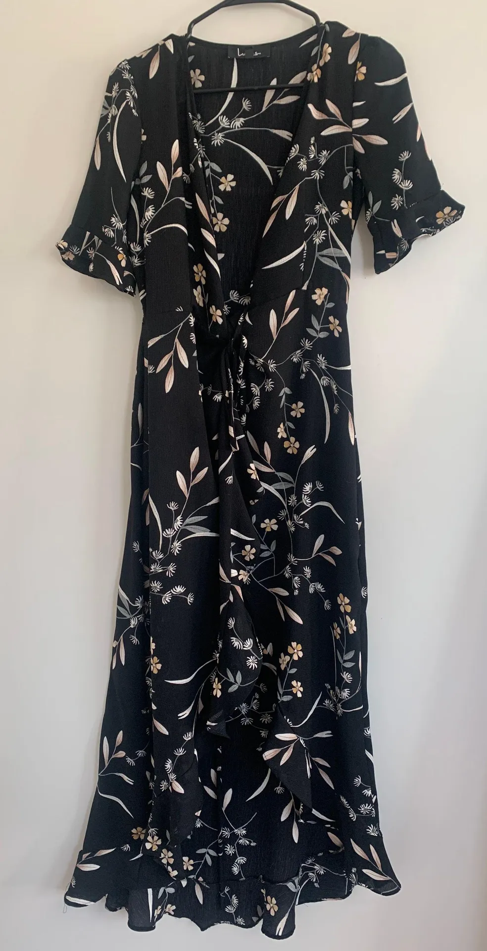  Wild Winds Black Floral Print High-Low Wrap Dress - Image 6