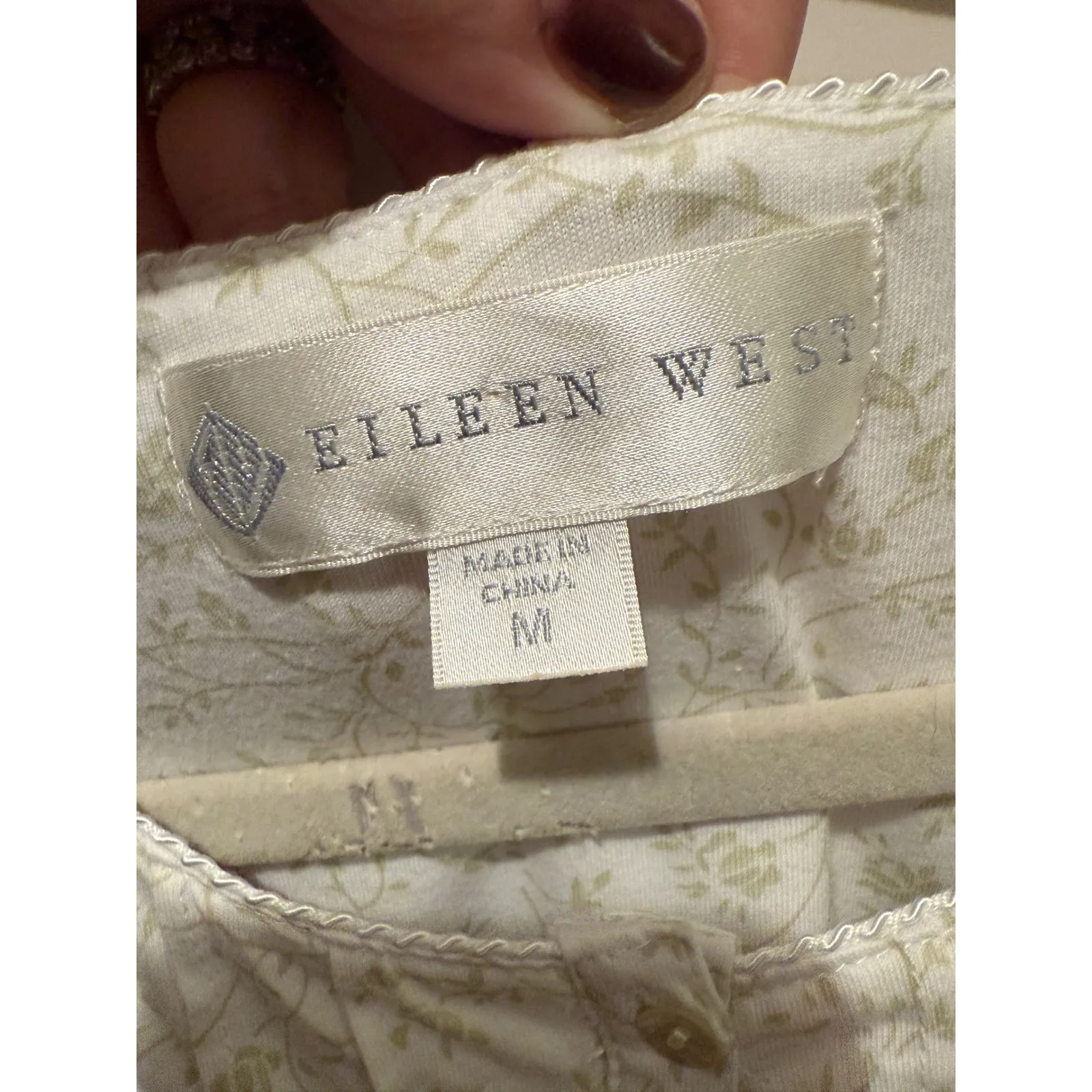 Eileen West Women's White Floral Print Nightgown Short Sleeve Ruffle Trim Size M Size M - Image 2