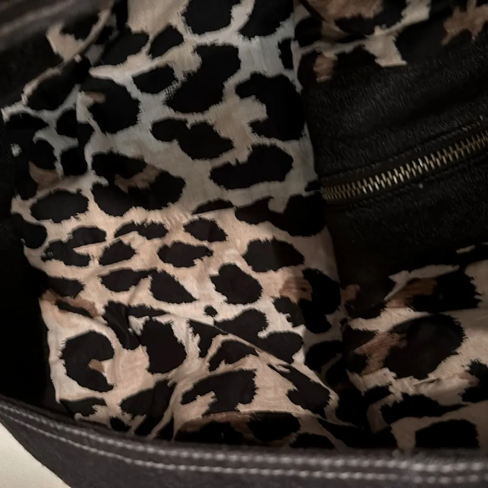 Bandolino Stretch Denim Jean Jacket Blazer‎ Women's 6 Black Zipper Front & Cuffs - Image 7