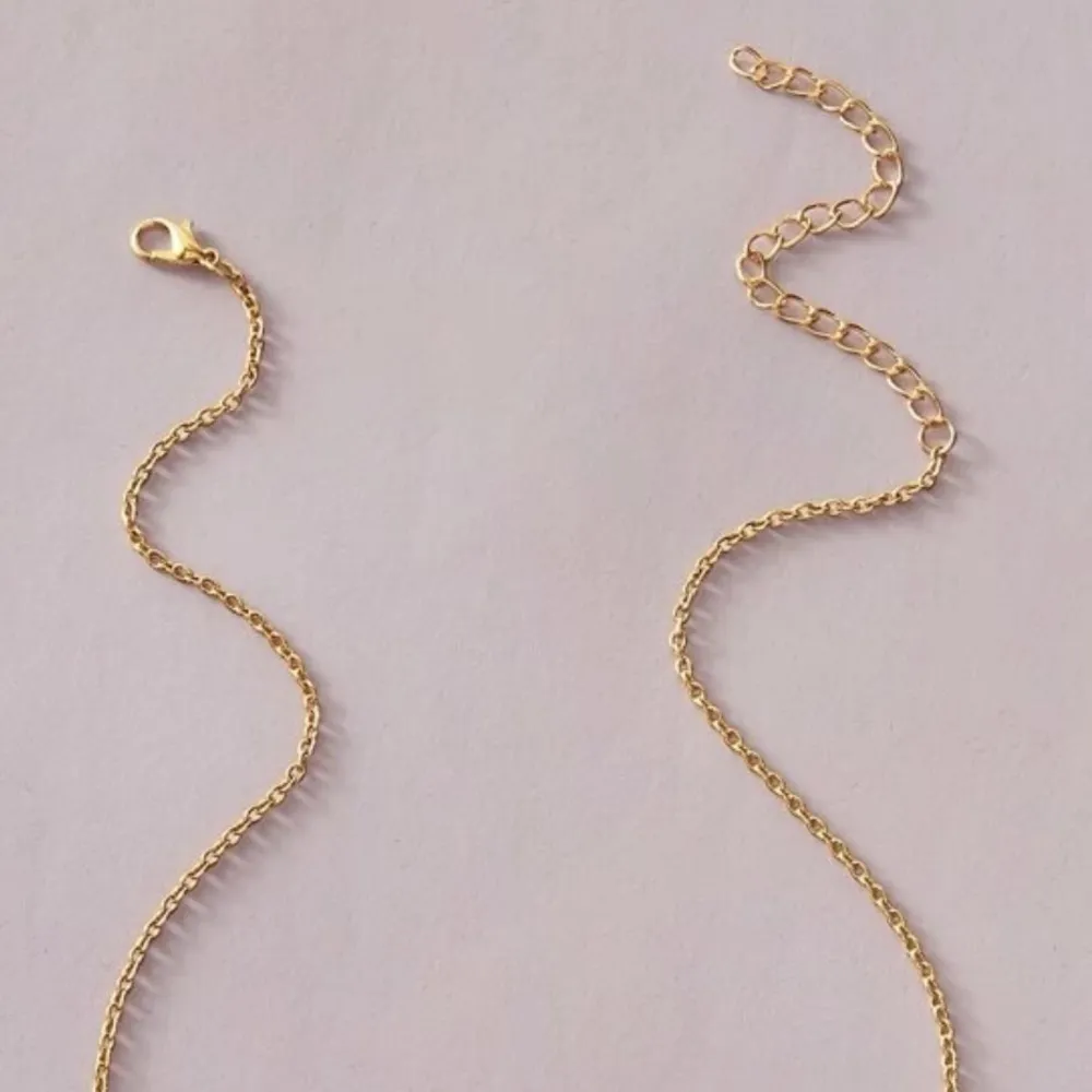 Whale tail necklace - Image 3