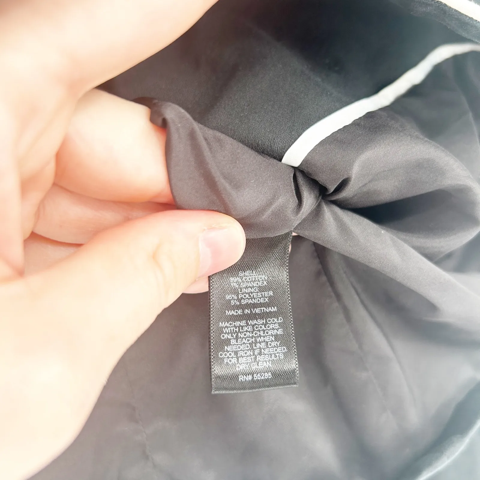 Express Womens Dark Academia Preppy Black White Trim Career Blazer Jacket Size 6 - Image 4