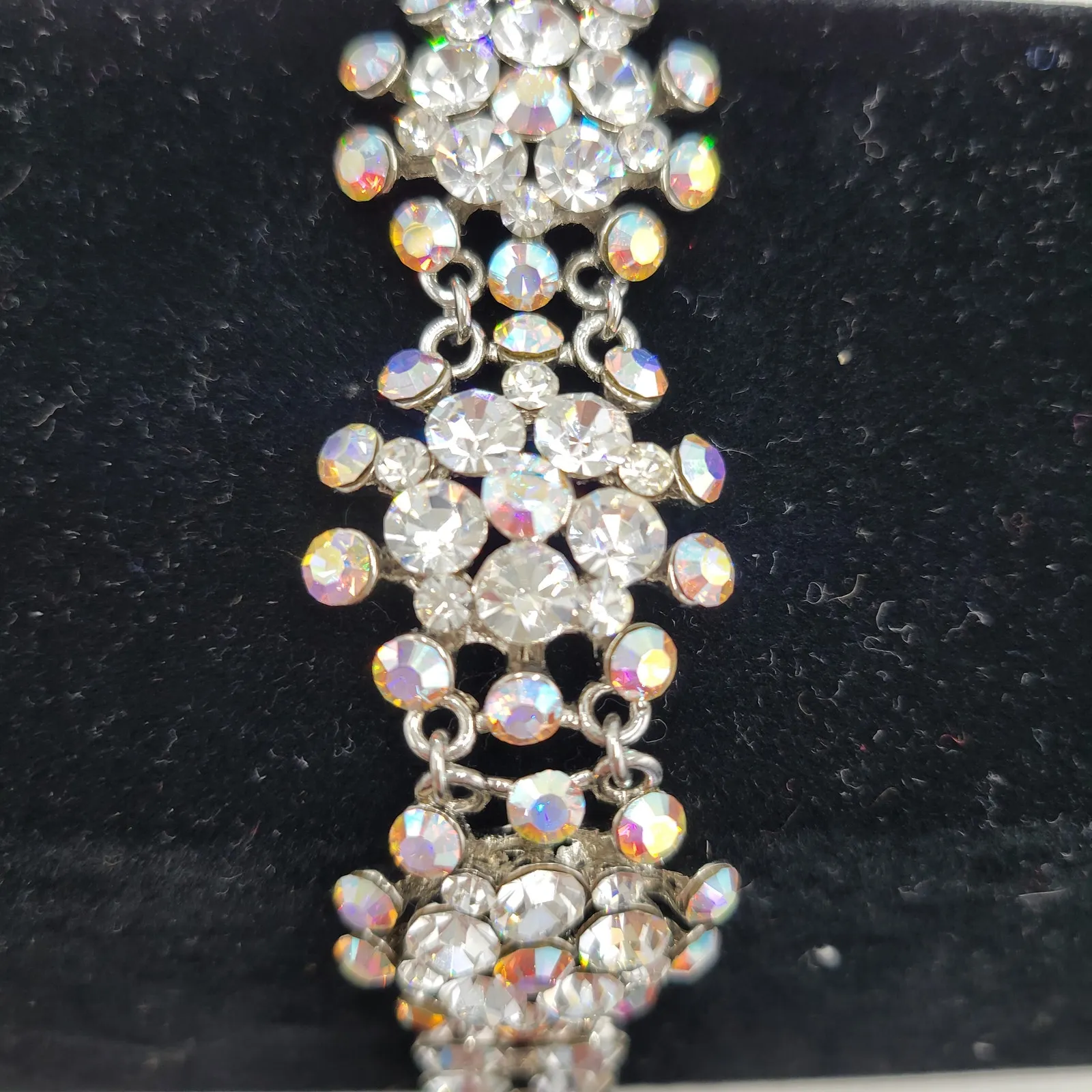 Vintage Womens Silver Tone Crystals‎ Rhinestone Bracelet Bridal Accessories - Image 9