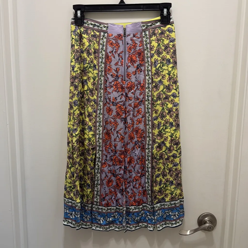 Alice + Olivia Athena Midi Skirt - Image 3