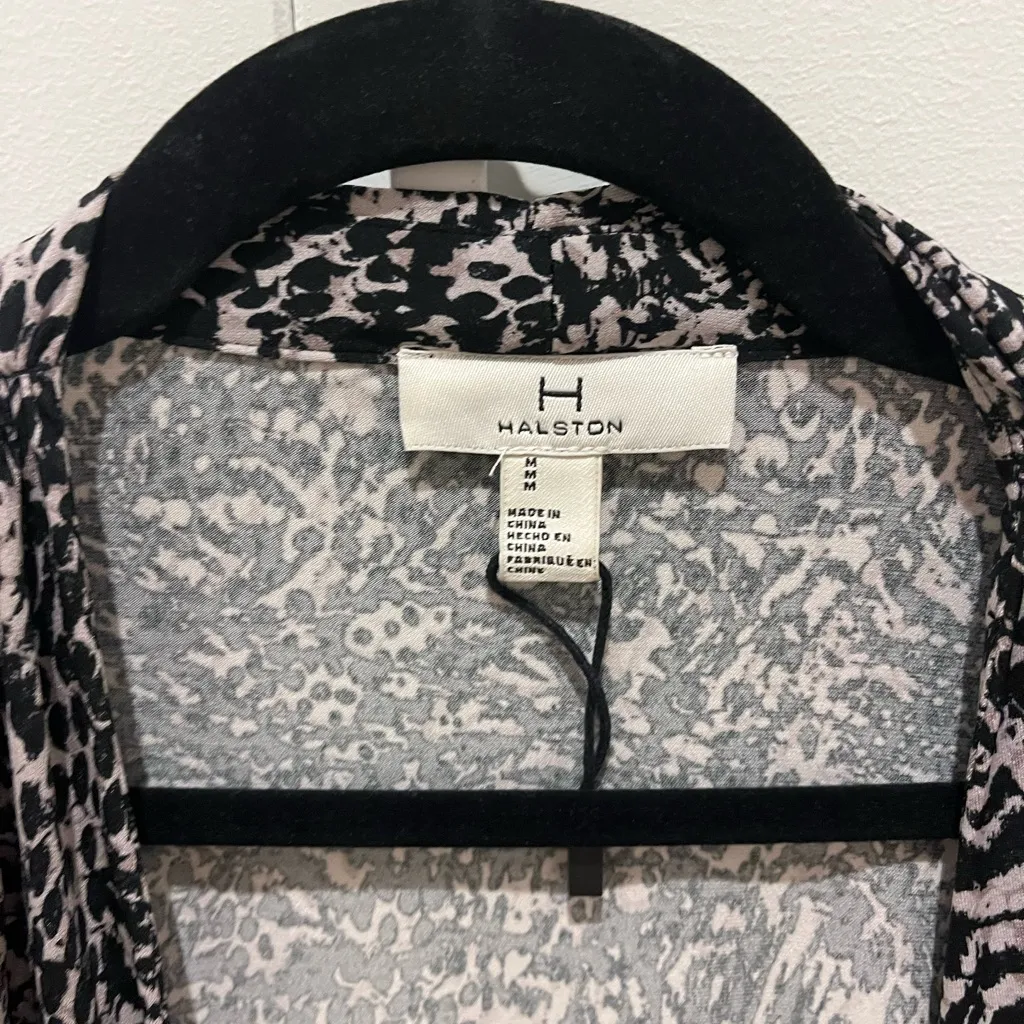 H by Halston Monochrome Patterned wrap dress gently worn - Image 2