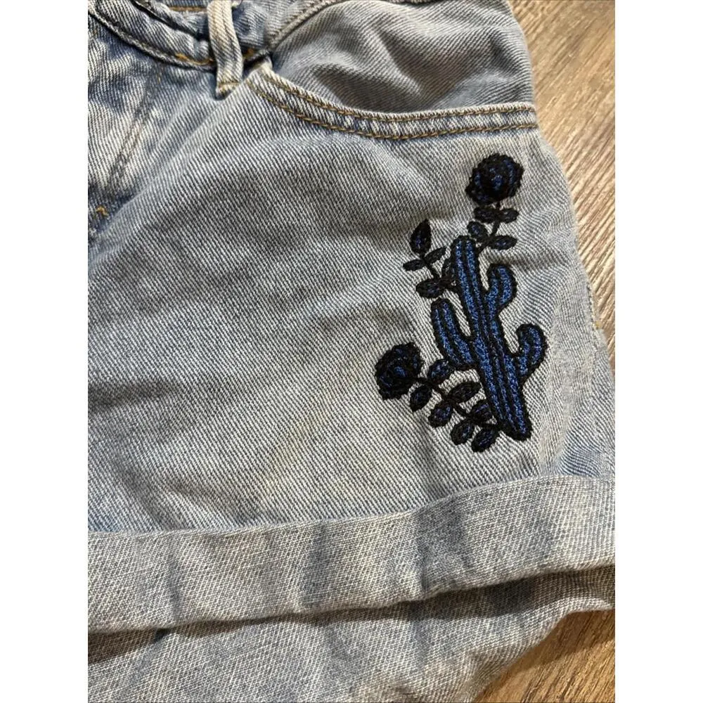 PacSun Light Wash Boho Equestrian Western Cactus Floral Denim Cutoff Shorts 24 - Image 2