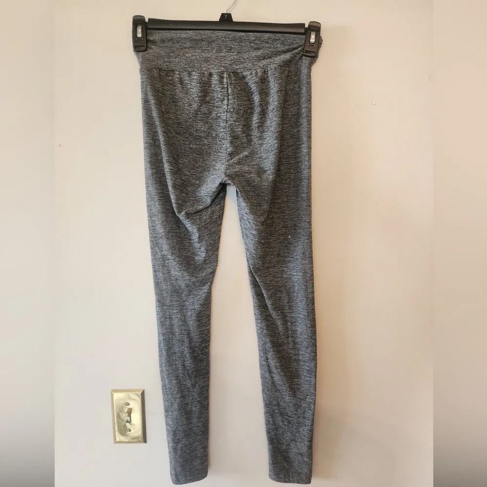 Nobo grey leggings size small full length - Image 2