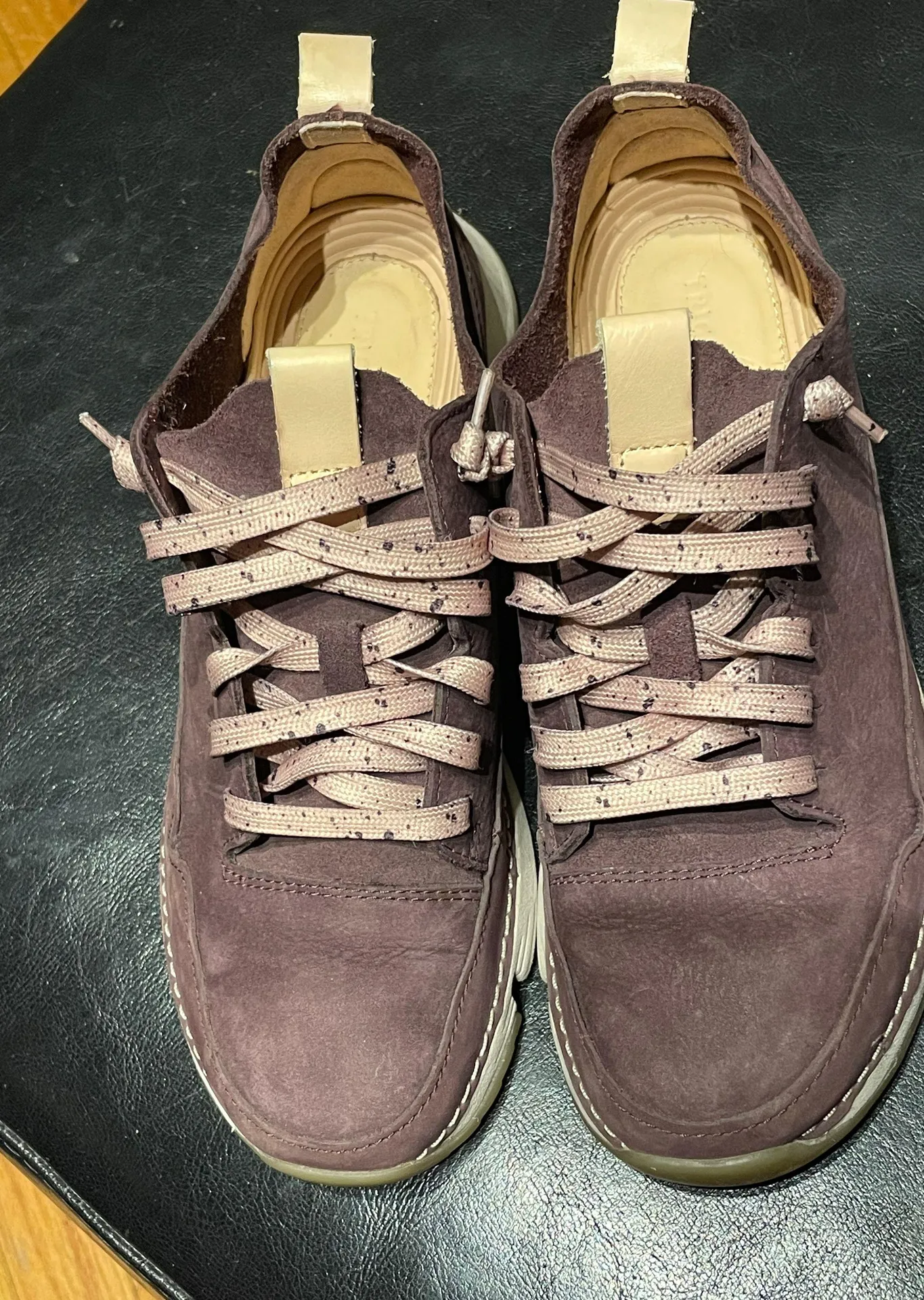 By Trigenic All Leather Active Sport Athletic Sneakers Daily Walk Low Top Lace Tie Shoes - Image 7