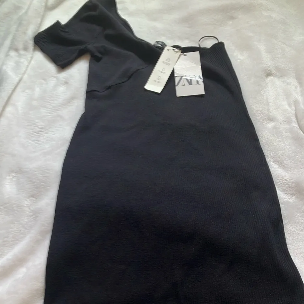 Zara: Black One-Shoulder Dress- M - Image 9
