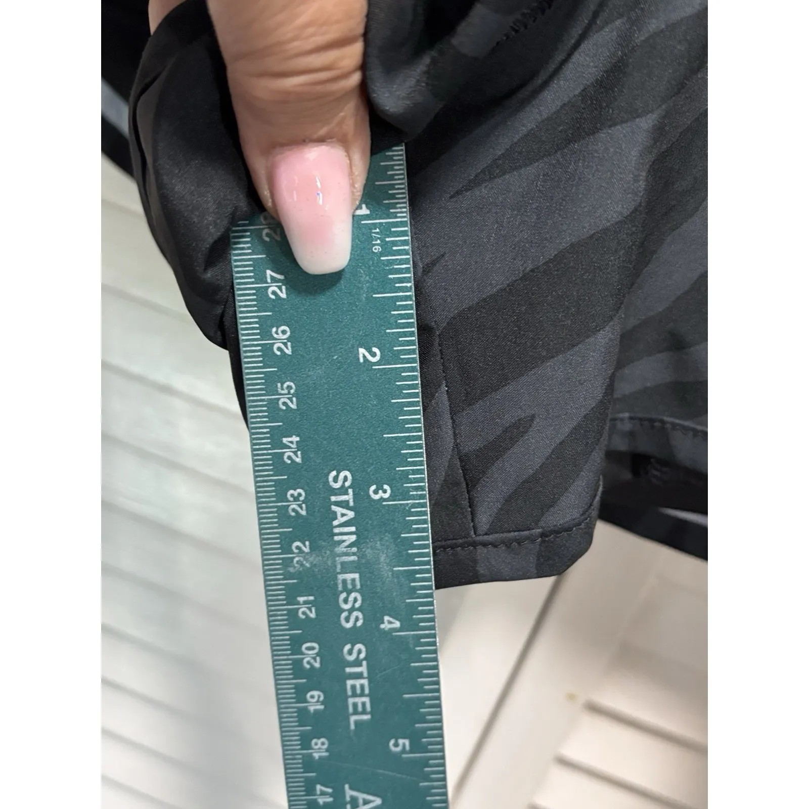 Shorts Women Avia Running Active Gym Sport Pull On Size Sm Gray Zebra Lined - Image 3