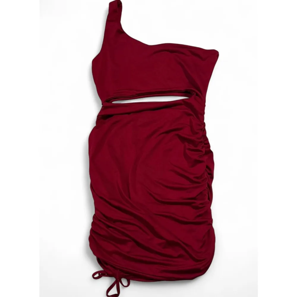 SheIn  Red Dress Size M One Shoulder Ruched - Image 2