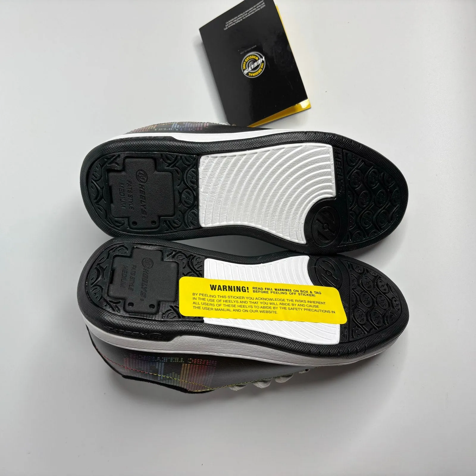 Heelys Women’s Split MTV Roller Skate Sneakers in Black/White/Rainbow - Image 8