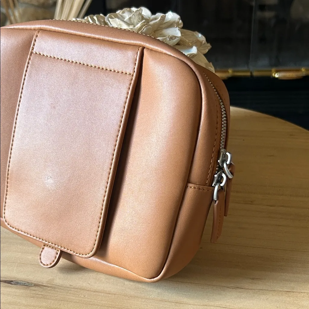 Monos Metro Attachable Belt Bag No Strap Brown - Image 6