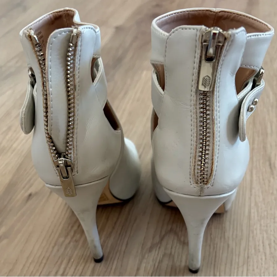 Call It Spring by Aldo White Peep-Toe Heeled Boots size 6 - Image 5