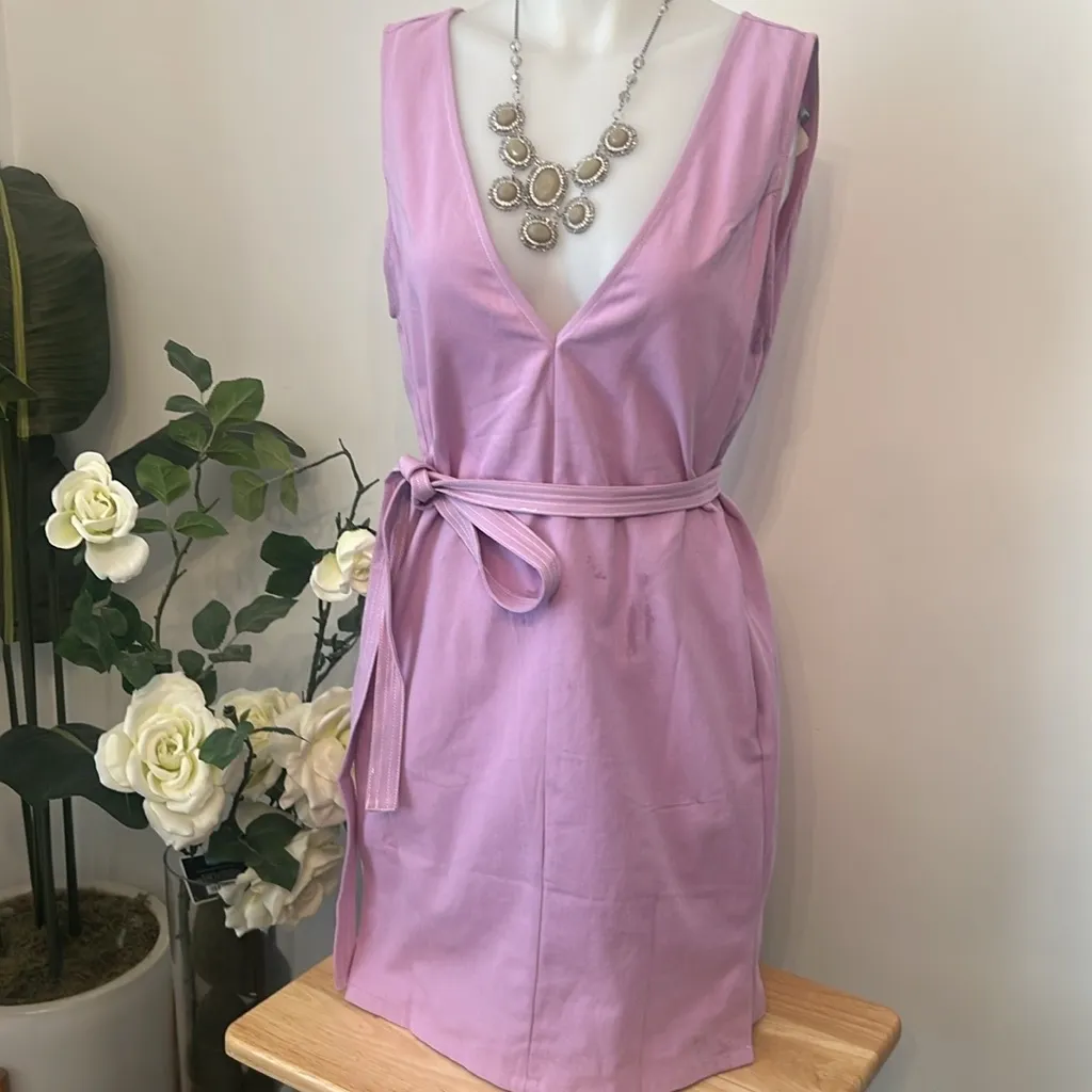 Amylynn Lavender Sleeveless Wrap Dress deep V tie Purple Size 6 - Image 2