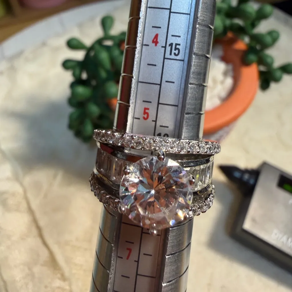 💍💍💍bogoho💍💍💍Dazzling Silver and White CZ over Sterling Ring - Image 3