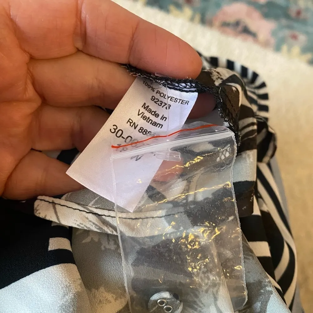 BANANA REPUBLIC petite skirt gun metal gray stretch 8P - Image 6