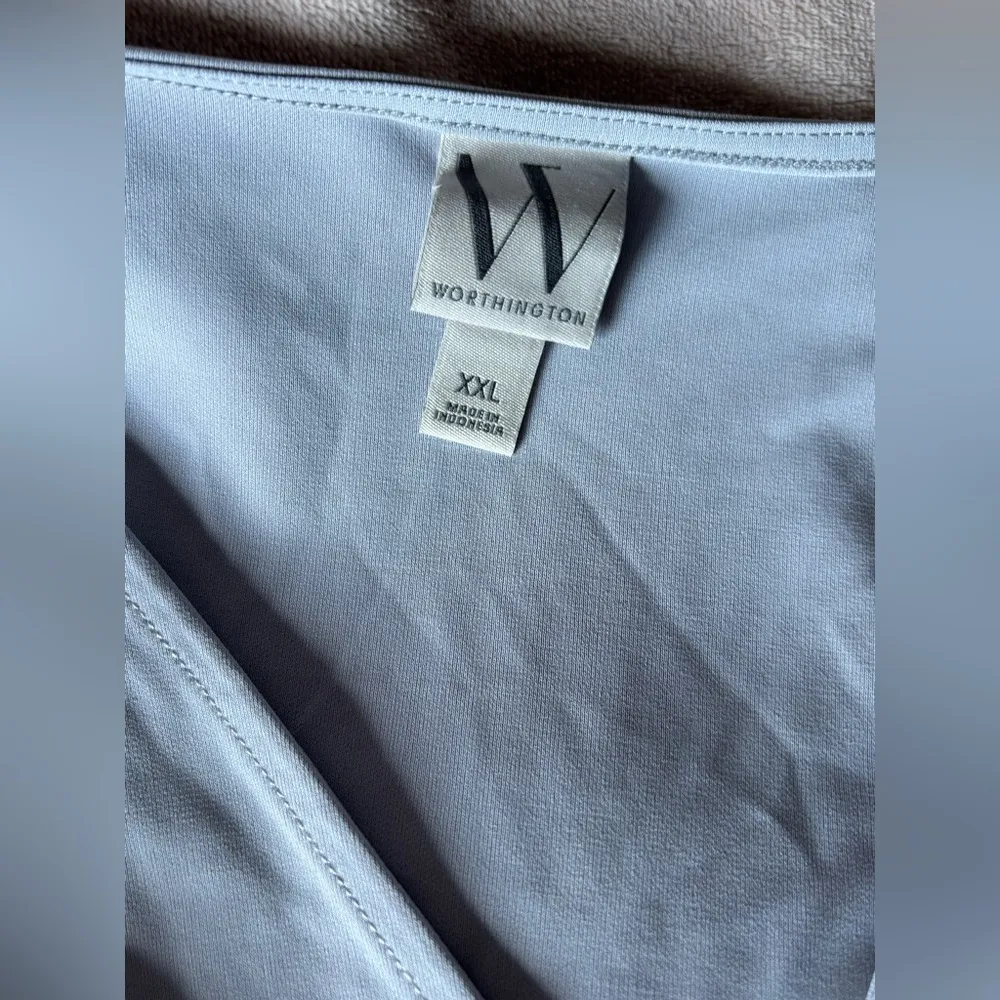 Worthington Women’s Gray Long Sleeve Crop Top Cris Cross Blouse - Image 4