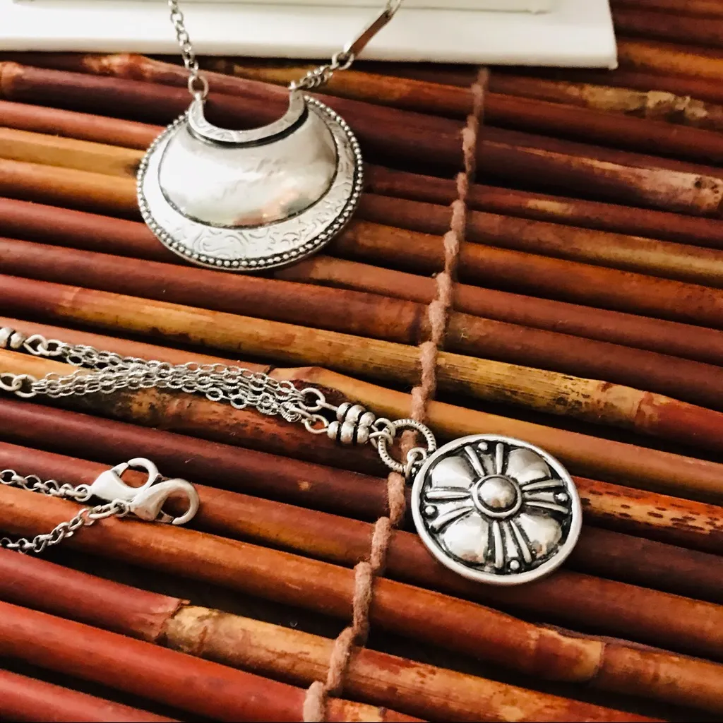 Chico's Chico’s Three Strand Convertible Necklace - Image 7