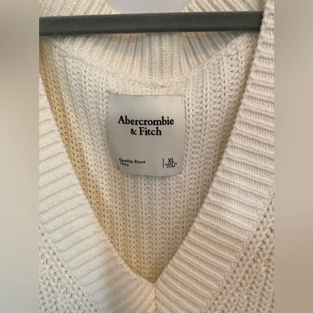 Abercrombie & Fitch Sweater Vest Dress - Image 2