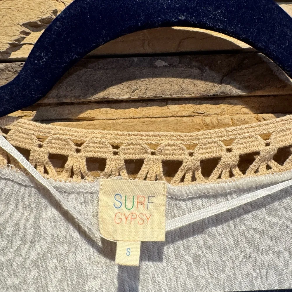 Surf Gypsy White and Tan Coverup - Image 4