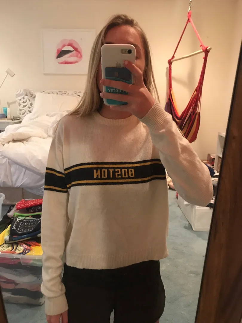 Brandy Melville BRANDY Boston Sweater - Image 6