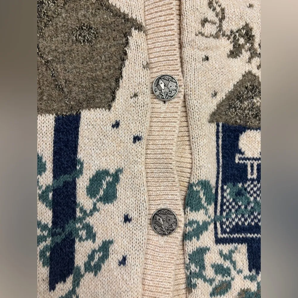 Vintage Birdhouse Sweater Vest Size Large Granny 90s Buttons Cottage Pink - Image 3