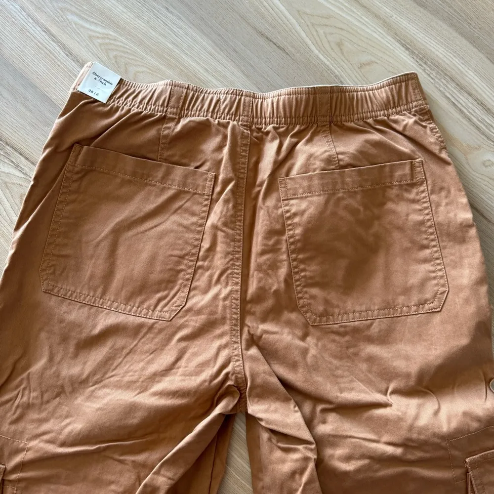 Abercrombie Cargo Pants - Image 3