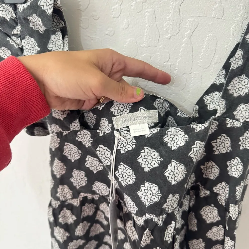 Outerknown Gray Black White Astrid Floral Babydoll Tank Top Waist Crop Small - Image 6