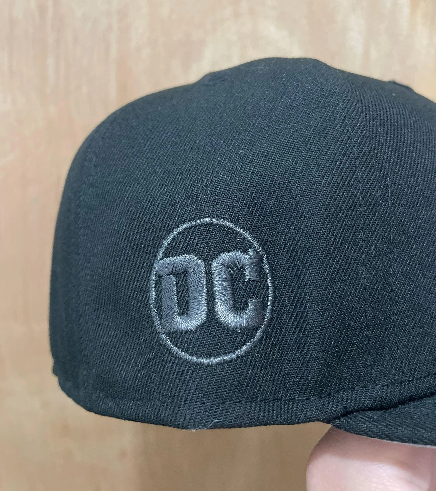 Myfitteds Dc comics Batman who laughs no joke size 7 3/8 new era fitted in store exclusive - Image 4