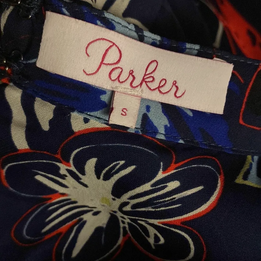 Parker Matilda Silk Dress in Cameron flower Print S - Image 7