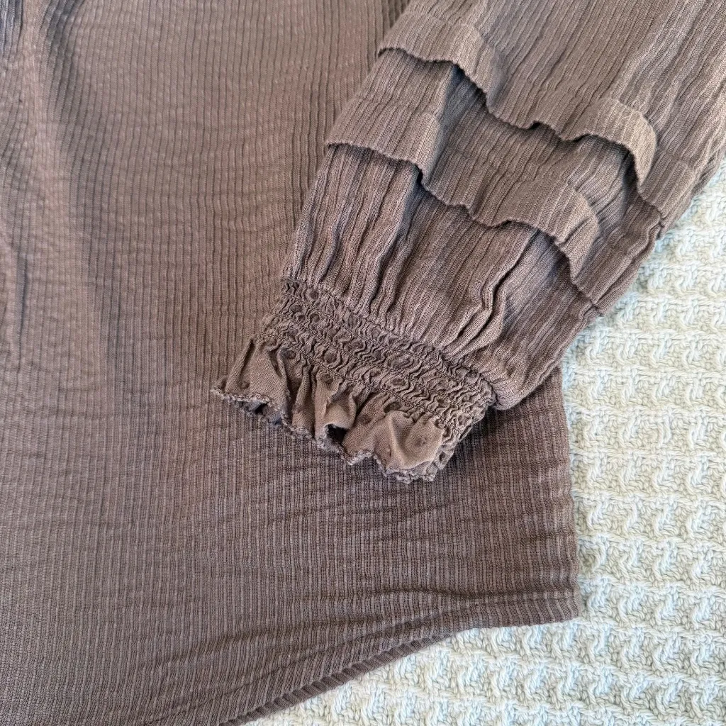 Quince Textured Cotton Peasant Blouse Womens Medium Gray Gothic Romantic Shirt - Image 6